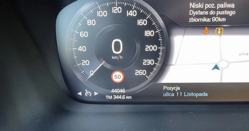 Volvo XC 40 cena 135900 przebieg: 44500, rok produkcji 2021 z Ząbki małe 191